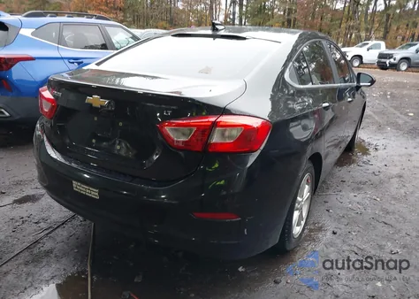 2018 Chevrolet Cruze Lt Auto z USA, uszkodzony, nr VIN 1G1BE5SM3J7117533